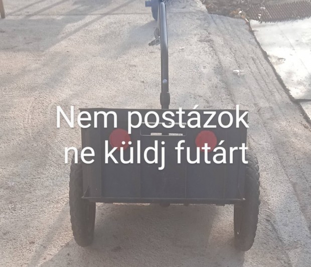 Toli kocsi elad Gvavencsell 