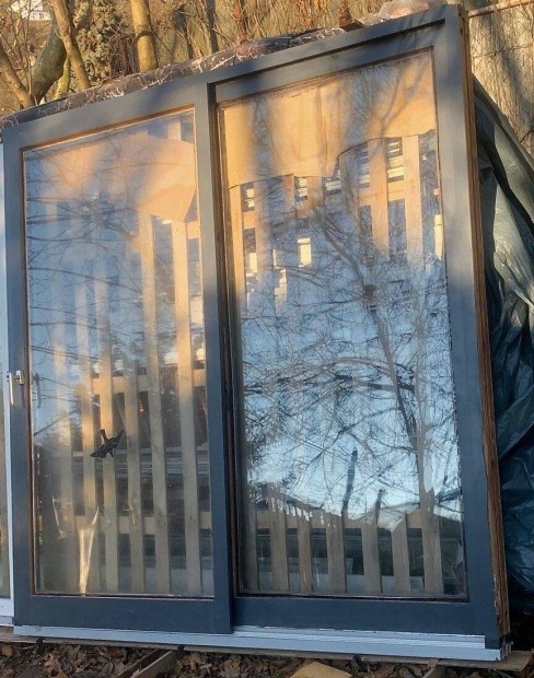 Hasznalt Belteri Toloajto () Hasznalt Belteri Toloajto