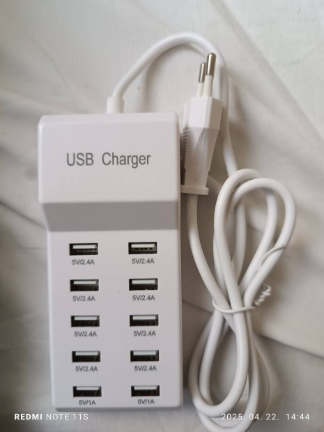 Töltőközpont 10 port 50 w
