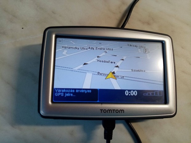 Tom-Tom One XL GPS - ingyenesen vihető, elavult