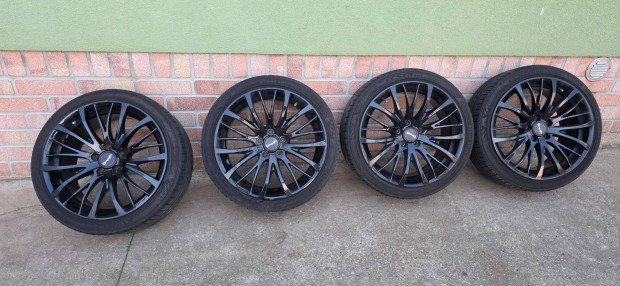 Tomason felni 18" ny�ri gumival