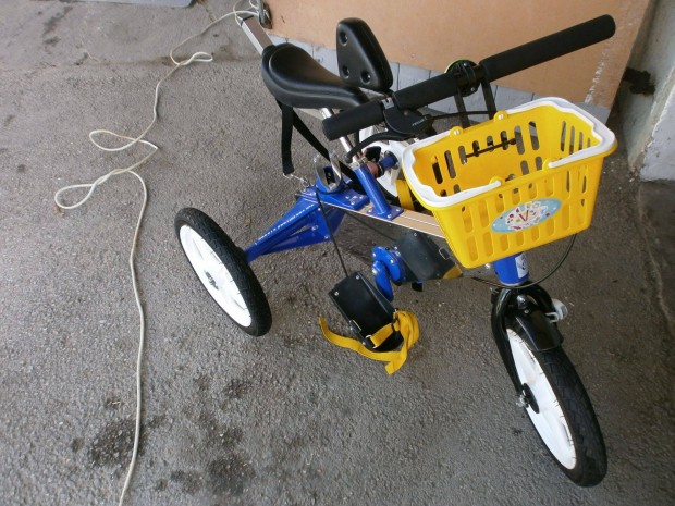 Tomcat Trike fejleszt gyermek tricikli elad