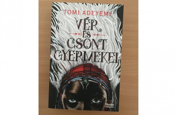 Tomi Adeyemi: Vr s csont gyermekei cm knyv