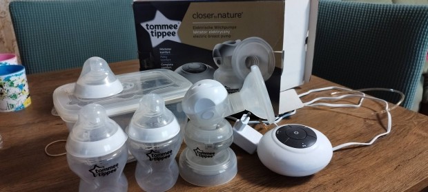 Tommee Tippee elektromos mellszv