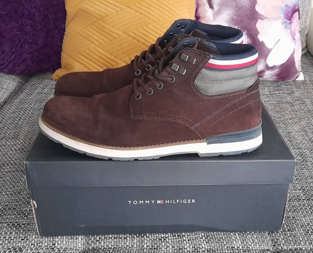 Tommi Hilfiger frfi bakancs 43