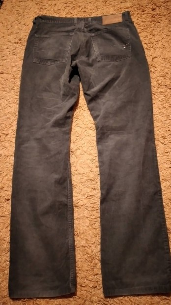Tommy Hilfiger 34-es nadrg