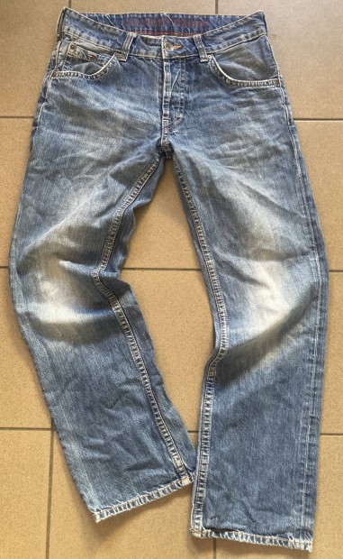 Tommy Hilfiger Denim w31/l32 eredeti koptatott ffi farmer 