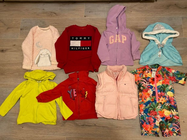 Tommy Hilfiger, Benetton, GAP, Prada tli gyerekruha csomag 2-3 v