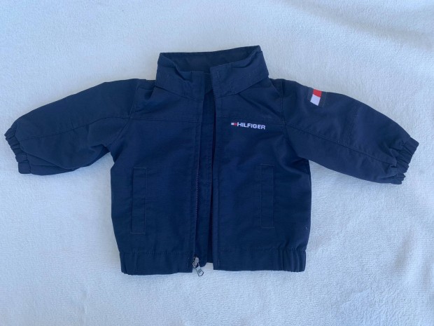 Tommy Hilfiger tmeneti kabt 3-6 M