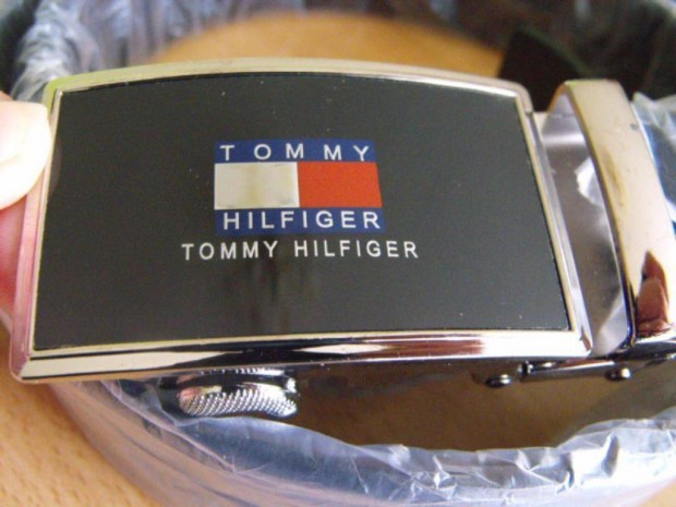 Tommy Hilfiger automata csatos v /1/