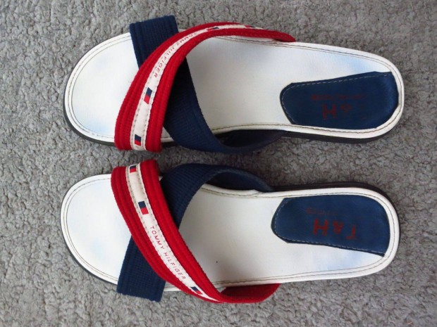 Tommy Hilfiger br papucs, rendkvl vkony, ers talprsz (45-s)