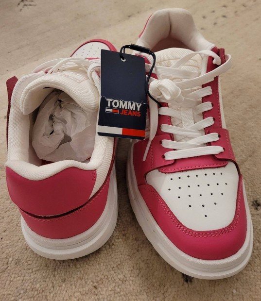 Tommy Hilfiger cip 39