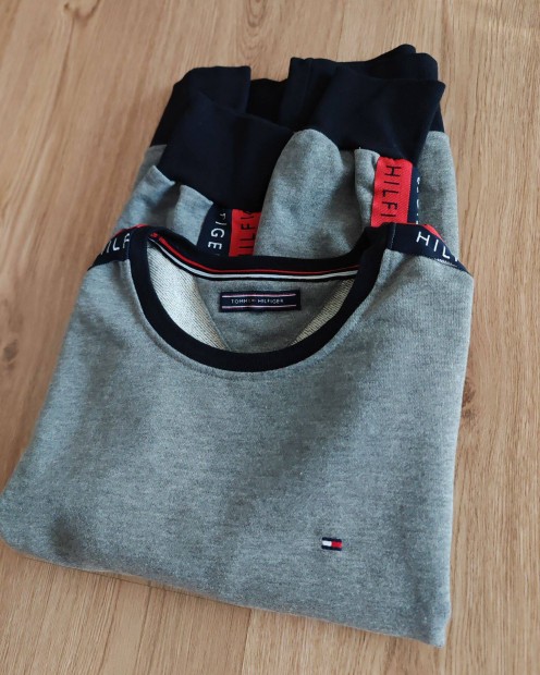 Tommy Hilfiger eredeti frfi pulver