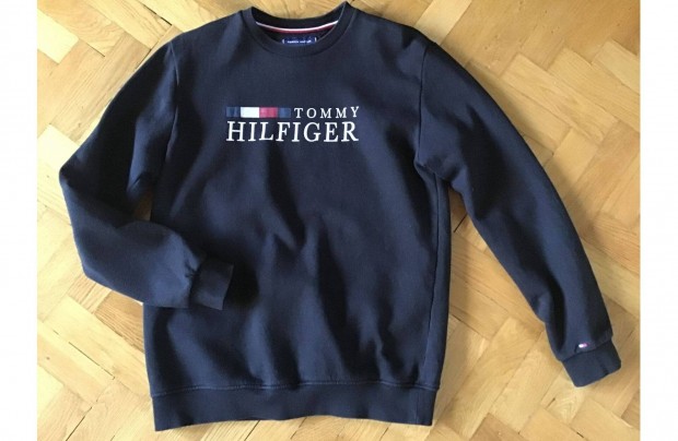 Tommy Hilfiger fekete pulcsi. Ni vagy kamasz. L-es