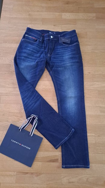 Tommy Hilfiger frfi farmer 36/32-es.