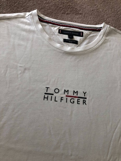 Tommy Hilfiger fiú fehér színű póló "M"