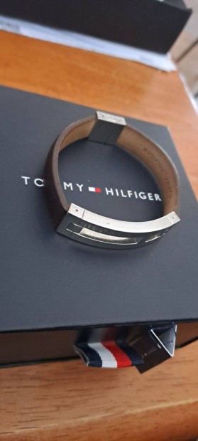 Tommy Hilfiger karkt brbl