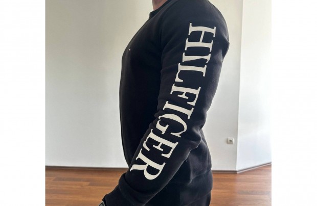 Tommy Hilfiger pulcsi
