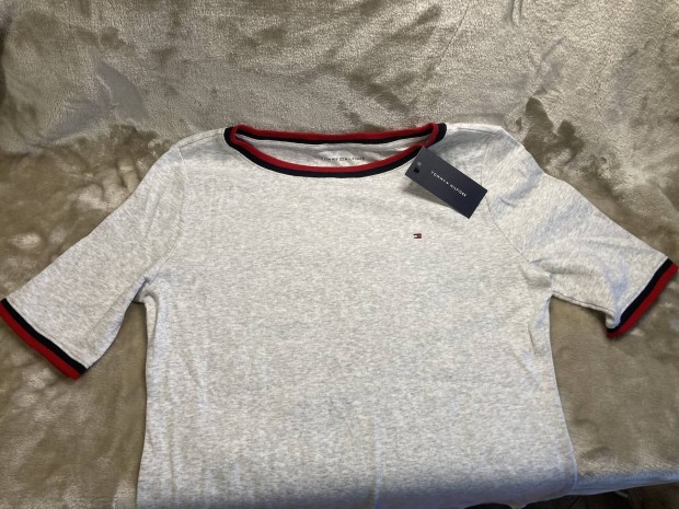 Tommy Hilfiger j ni pl M