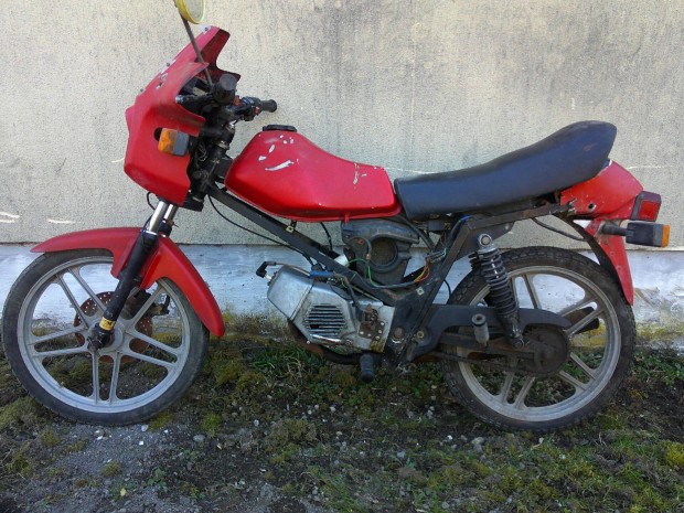 Tomos BT 50 alkatrészek,csak egyben,Tapolcán eladók