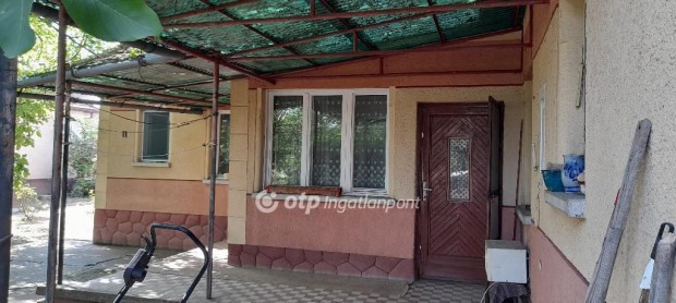 Tompai 120 nm-es h�z elad�