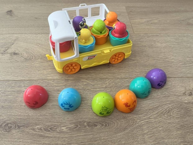 Tomy Tommies kisbusz tojás állatokkal