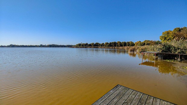 T�parti csal�di h�z Cs�sz�rsz�ll�son