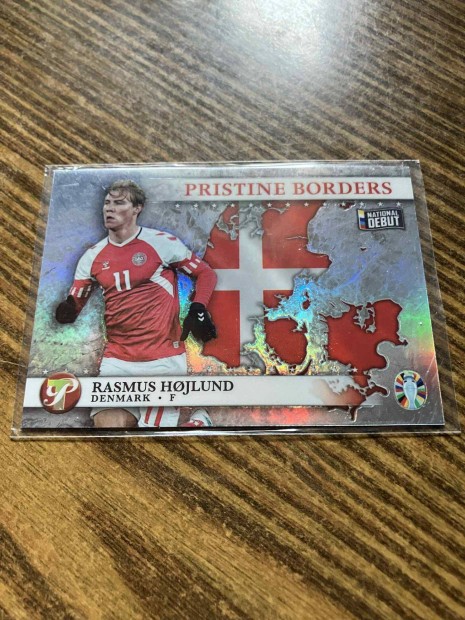 Topps Pristine Road To Euro 2024 - Rasmus Hojlund - Pristine Borders