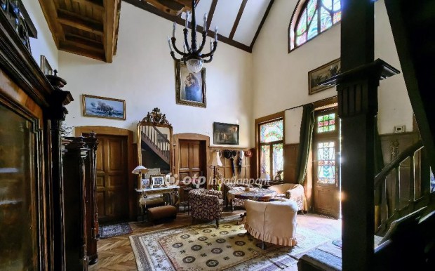 T�r�kb�linti elad� 426 nm-es h�z