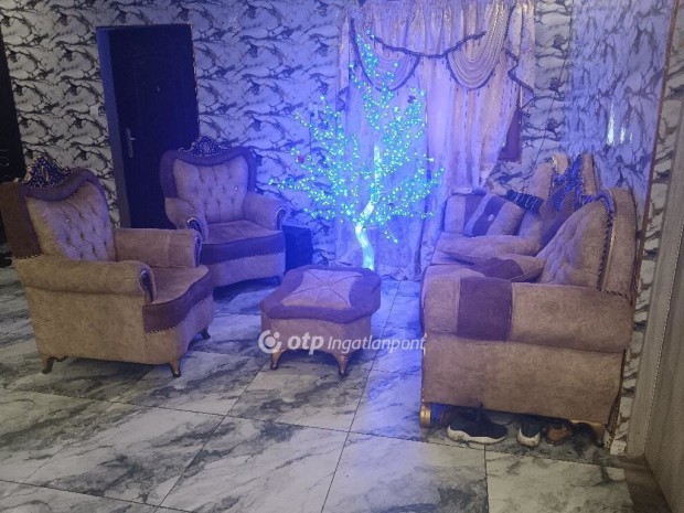 T�r�kszentmikl�si 139 nm-es h�z elad�