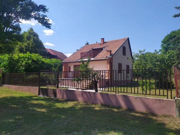 Tőserdőnél nyaraló kiadó!