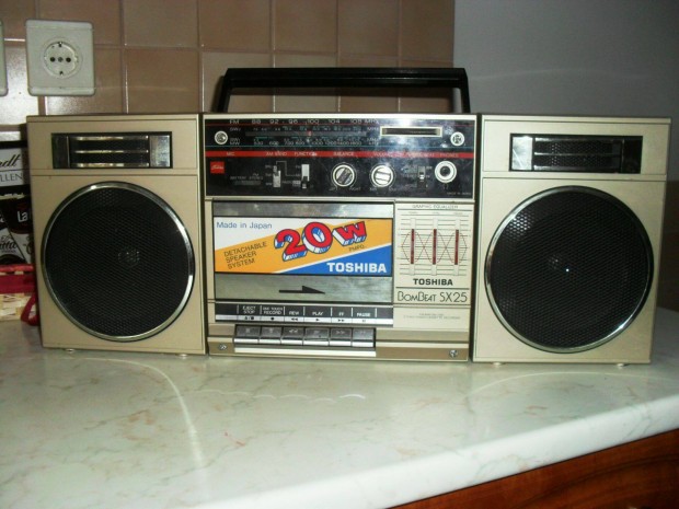 Toshiba Bombeat SX25 Hordozhat Sztere Rdi kazetts Deck. Boombox