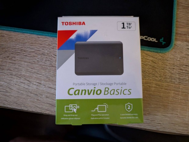 Toshiba Canvio Basics 1TB külső merevlemez új