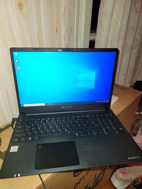 Toshiba Dynabook Satellite Pro l50-g 