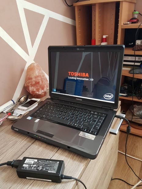 Toshiba L300 Laptop szp llapotban 8 ezer Ft ( Pcs )