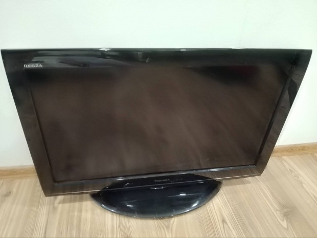 Toshiba LCD TV 80cm