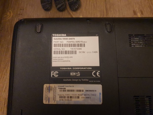 Toshiba M645 Laptop