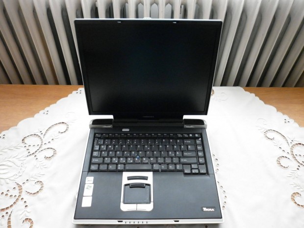 Toshiba Működőképes Laptop Töltő Nélkül