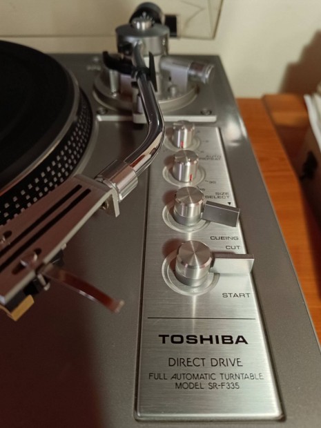 Toshiba SR-F 335 lemezjtsz