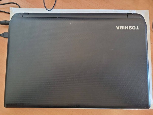 Toshiba Satellite C50-B-15J laptop