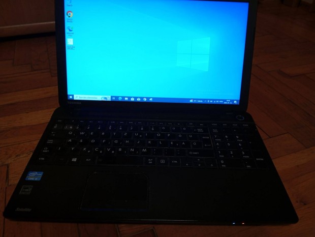 Toshiba Satellite C50 laptop elad!