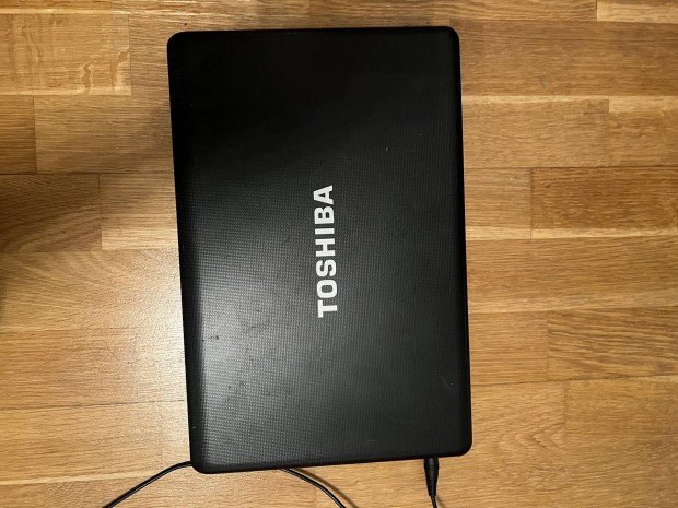 Toshiba Satellite C660D-140