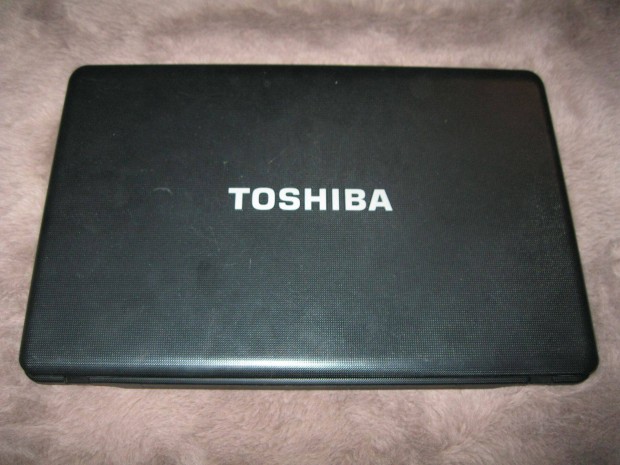 Toshiba Satellite C660 core i3 laptop