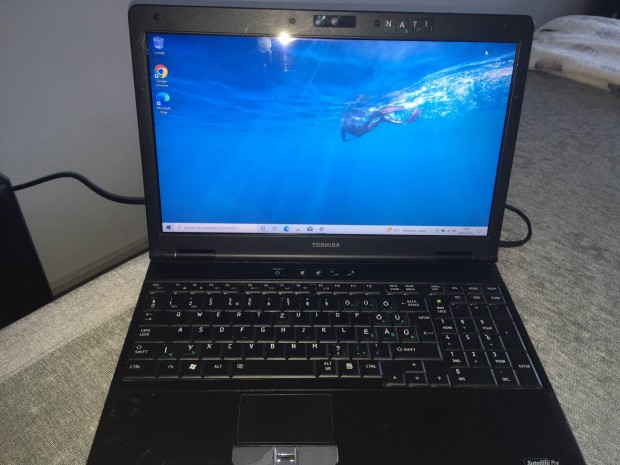 Toshiba Satellite pro laptop