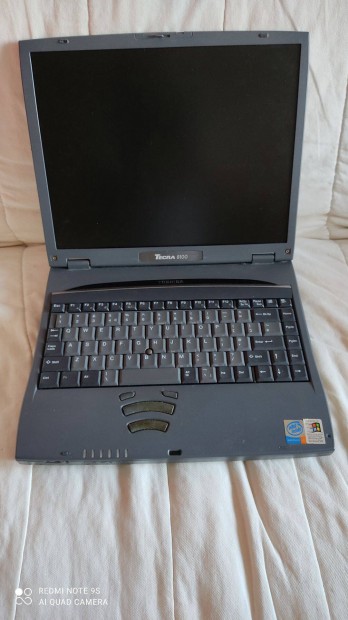Toshiba Tecra 8100 hibs laptop
