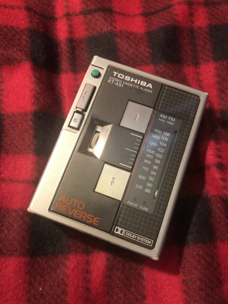 Toshiba Walkman KT-AS1 hibs