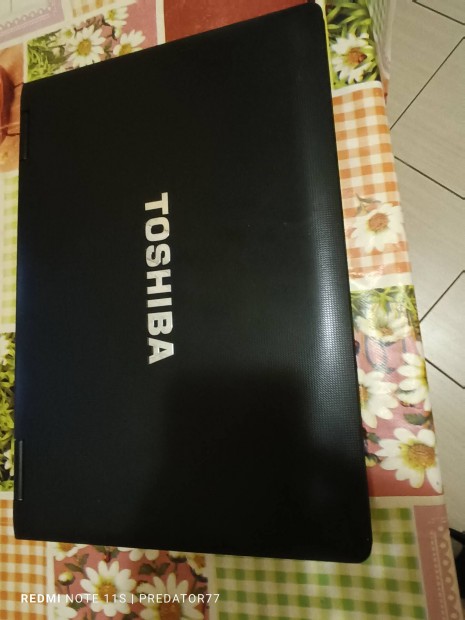 Toshiba i3 laptop eladó!