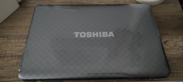 Toshiba i7 laptop notebook 