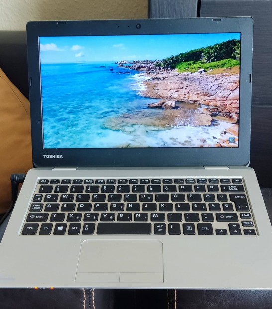 Toshiba notebook  laptop