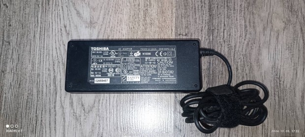 Toshiba seb100 - p2 - 15. 0 gyri laptop tlt. Posta 